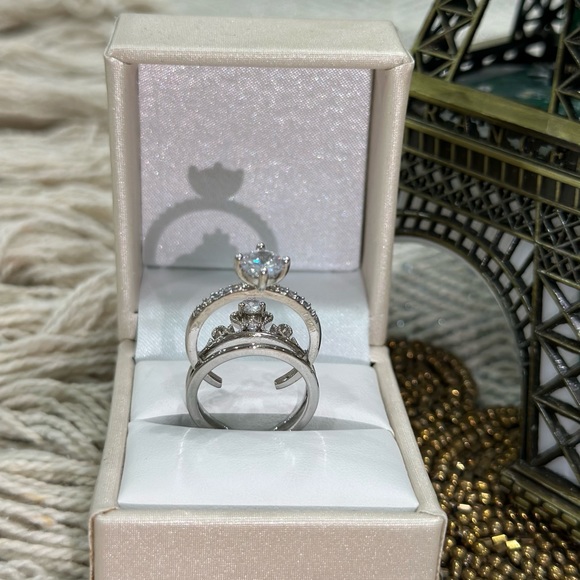 Ring - Picture 9 of 9